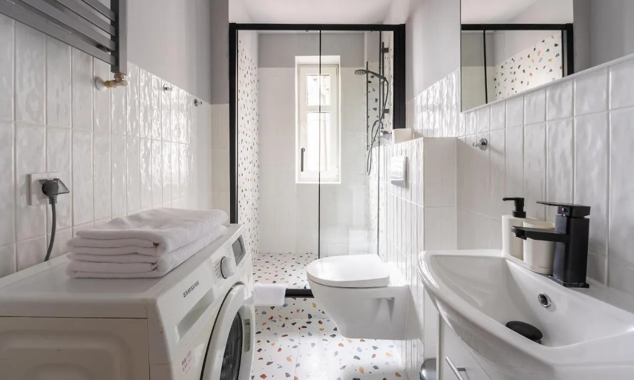 Mynest Apartments Poplinskich Poznań