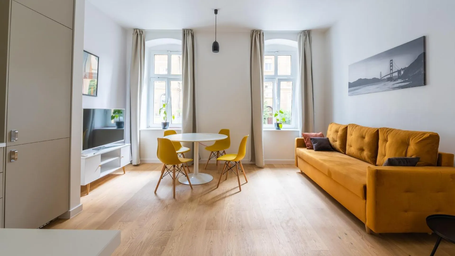 Mynest Apartments Poplinskich Poznań