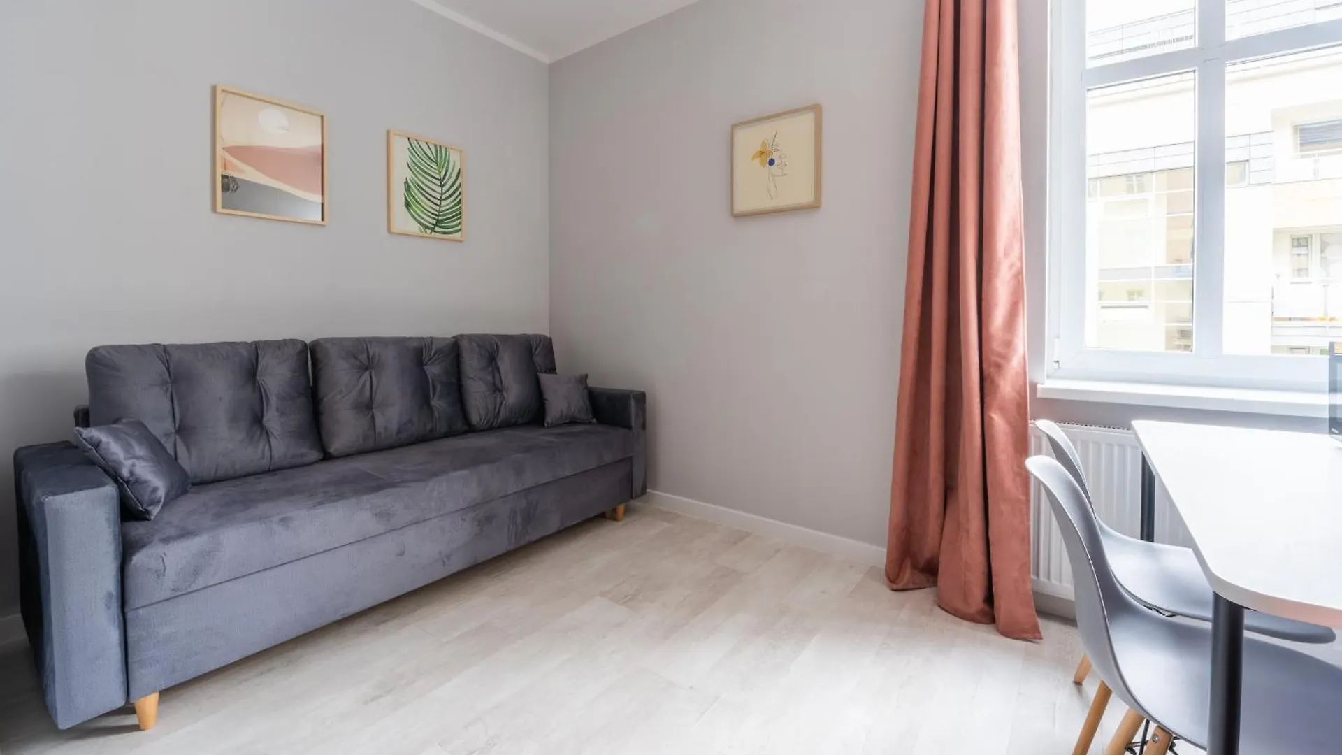 Mynest Apartments Poplinskich Poznań