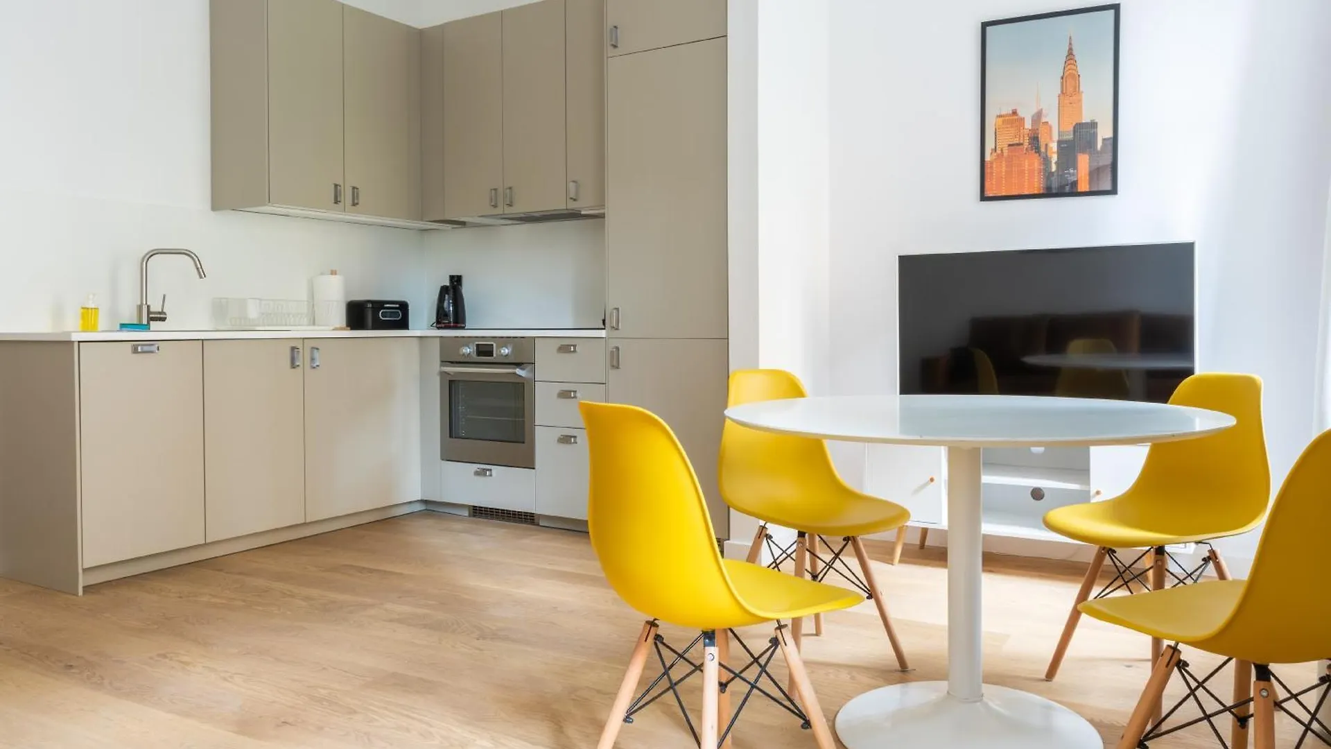 Mynest Apartments Poplinskich Poznań