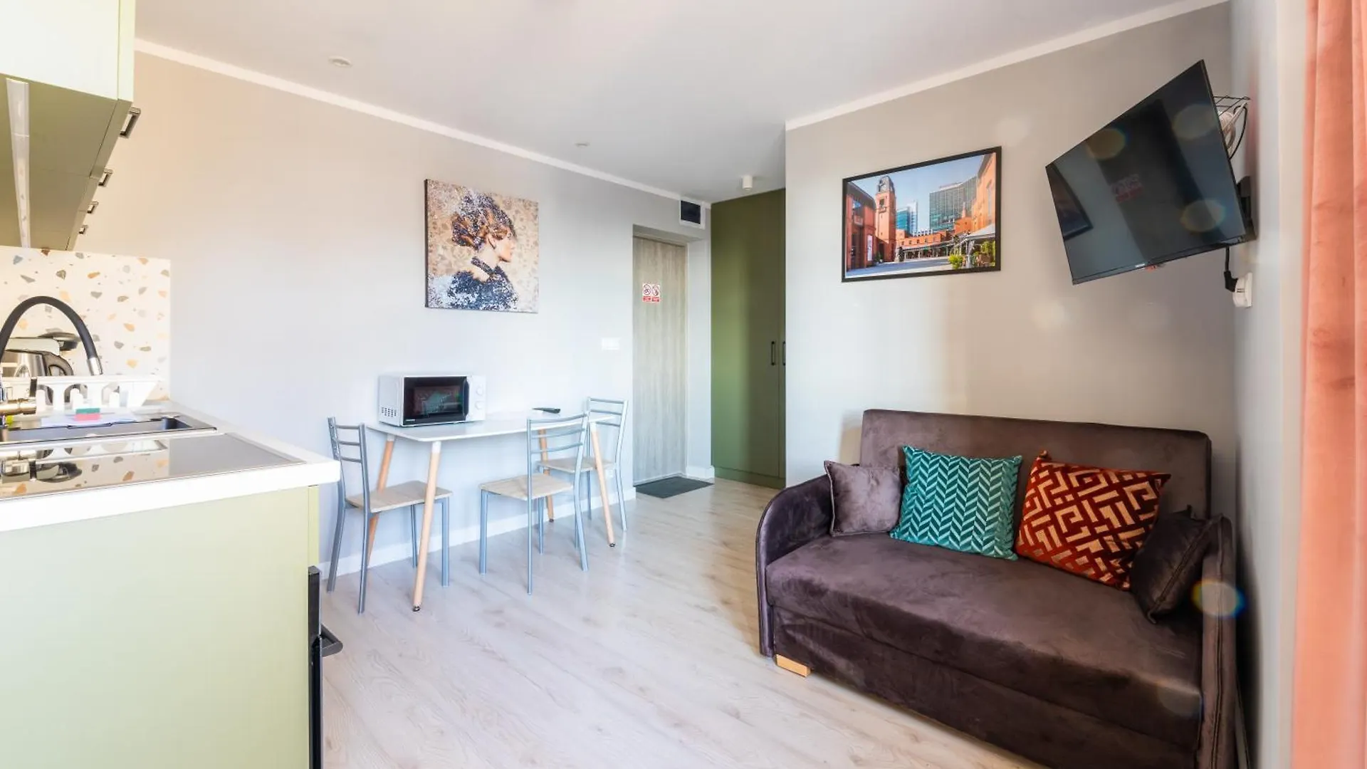 Mynest Apartments Poplinskich Poznan