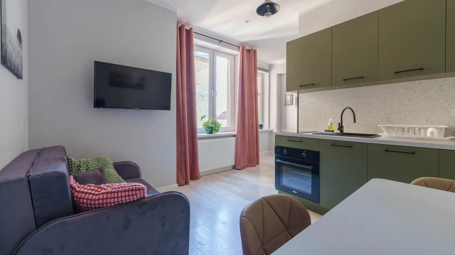 Mynest Apartments Poplinskich Poznań Polónia