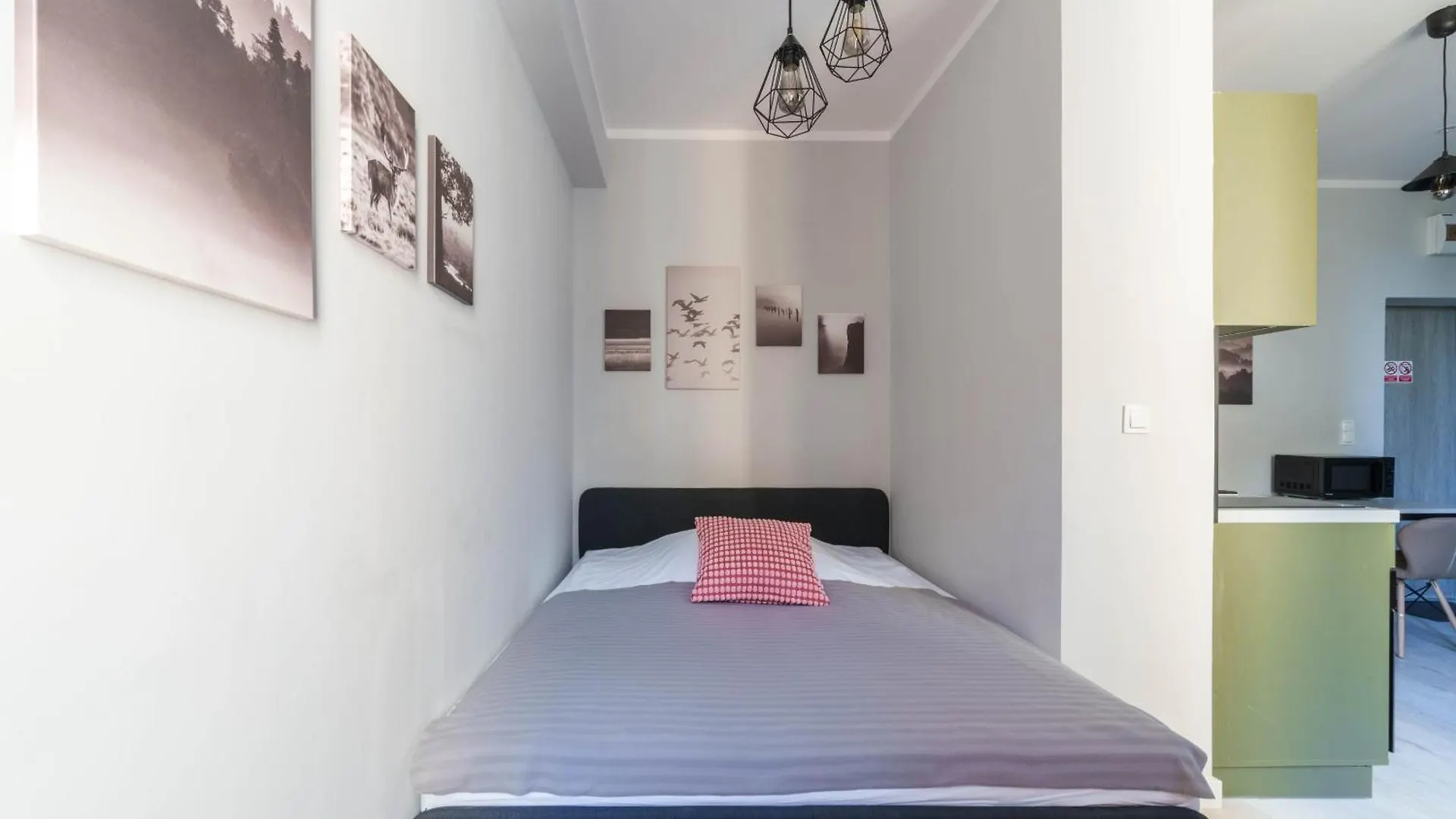 Mynest Apartments Poplinskich Poznań Polónia