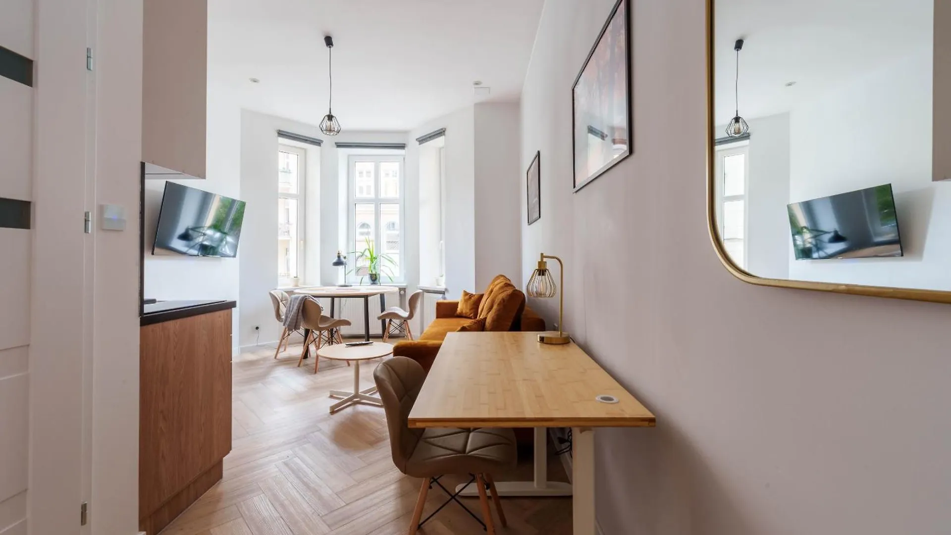 Mynest Apartments Poplinskich Poznań